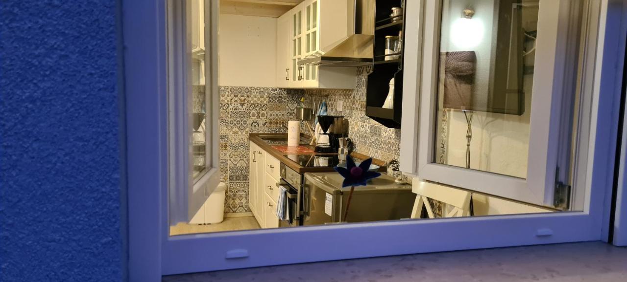 Studio Apartman Loreta Cres Exteriör bild