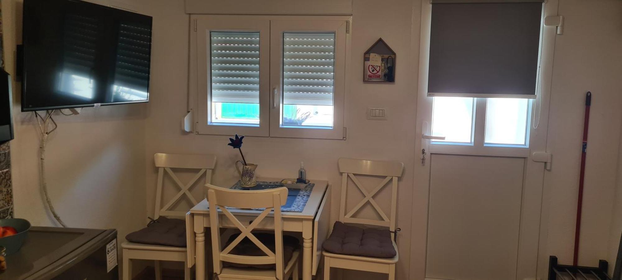 Studio Apartman Loreta Cres Exteriör bild